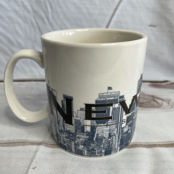 Starbucks Coffee Mug - New York - Skyline Series